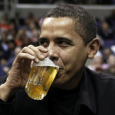 باراك حسين أوباما ينتج جعة في البيت الأبيض