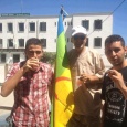 الجزائر: يأكلون في الشوارع احتجاجاً على اسلمة المجتمع 