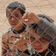 تعليق برنامج المساعدات الغذائية للسوريين
