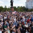 صدق أو لا تصدق: تظاهرة نادرة لعلماء ومفكرين روس
