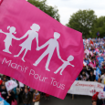 باريس: آلاف يهتفون ضد قانون زواج مثليي الجنس