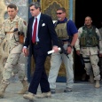 أميركا «اختلست» 17 مليار دولار من أموال العراق