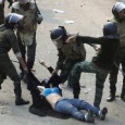 الجيش المصري يحرر ميدان التحرير