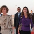 اسماء الاسد للملكة رانيا: أوضاعنا مستقرة... قلقون عليكم!