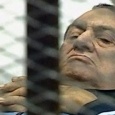 مبارك يحتضر ويطلب لقاء نجليه!  