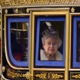 الملكة إليزابيت الثانية تحتفل باليوبيل الماسي