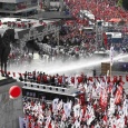 تركيا: الشرطة تفرق مظاهرات تحتج على «أسلمة متزايدة للمجتمع»