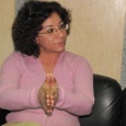 مصر: إحالة أستاذة جامعية على 