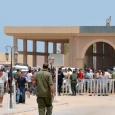 تونسيون يمنعون مصريين هاربين من ليبيا من العبور