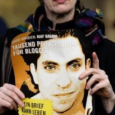 السعودية: السجن عشر سنوات والجلد ألف مرة للمدون رائف بدوي