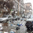 الأمطار الغزيرة تغرق بيروت بسيول من النفايات