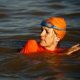 السودان: سفيرة هولندا تسبح في النيل الأزرق