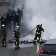 فرنسا وهولاند في دوامة احتجاجات اجتماعية