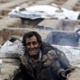 ايران: فقراء ينامون في المقابر