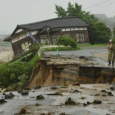 ١٥ قتيلاً في فيضانات اليابان