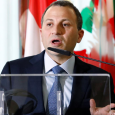 هل يحضر لبنان اجتماع الجامعة العربية في القاهرة؟