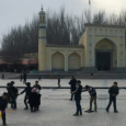 الصين تجبر المساجد على رفع العلم الوطني وإطلاع المصلين على أفكار الرئيس جينبينغ