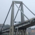 انهيار جسر في مدينة جنوى وعشرات القتلى