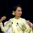 بورما: سو تشي (نوبل للسلام!) تدافع عن النظام الديكتاتوري
