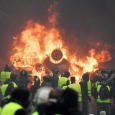 الثورة في فرنسا: النيوليبرالية تكدس ولا تتلذذ