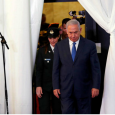 نتانياهو في قفص الاتهام