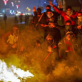 العراق: اضرم محتجون غاضبون النار في مكاتب 