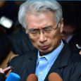 انسحاب محامي كارلوس غصن الياباني