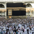 كورونا: السعودية تعلّق مؤقتاً دخول المعتمرين