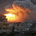 التحالف يقصف صنعاء رداً على قصف أبو ظبي