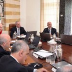 لبنان: الأكثرية الجديدة تصارع أزماتها 