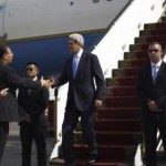 مصر: رحلة قصيرة لكيري قبل بدء محاكمة مرسي غداً