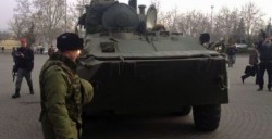 دبابات روسية وسط عاصمة مقاطعة القرم