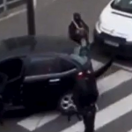 #شارلي إيبدو: نظرية المؤامرة تهيمن على عقول الشباب