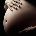 أرملة تحصل على  السائل المنوي لزوجها المتوفى