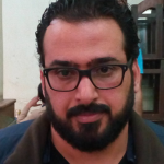 البرزاني وحيدا في الجزيرة